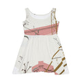 Pinky unifies vintage dress