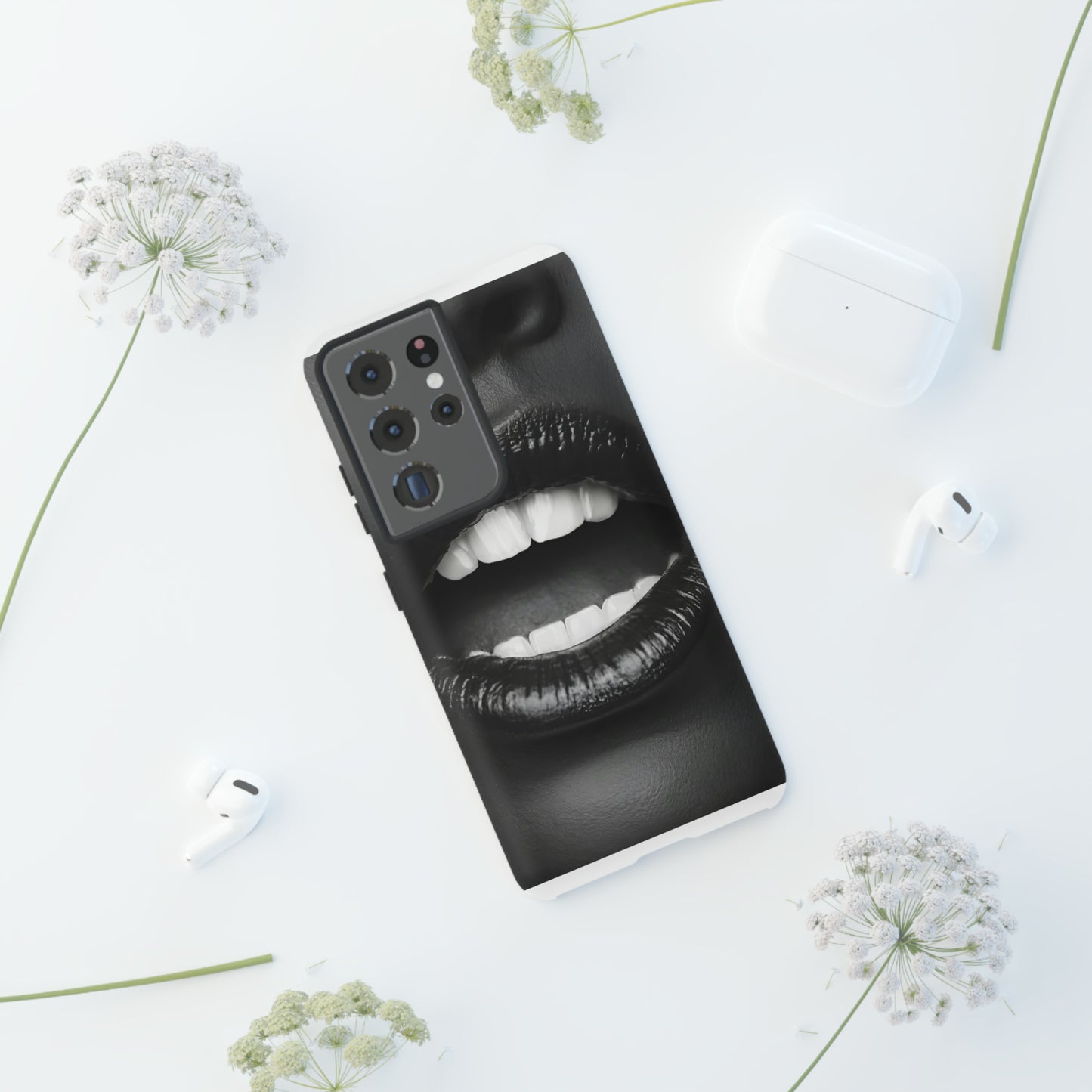 Kissing iPhone 15 Series Tough Cases