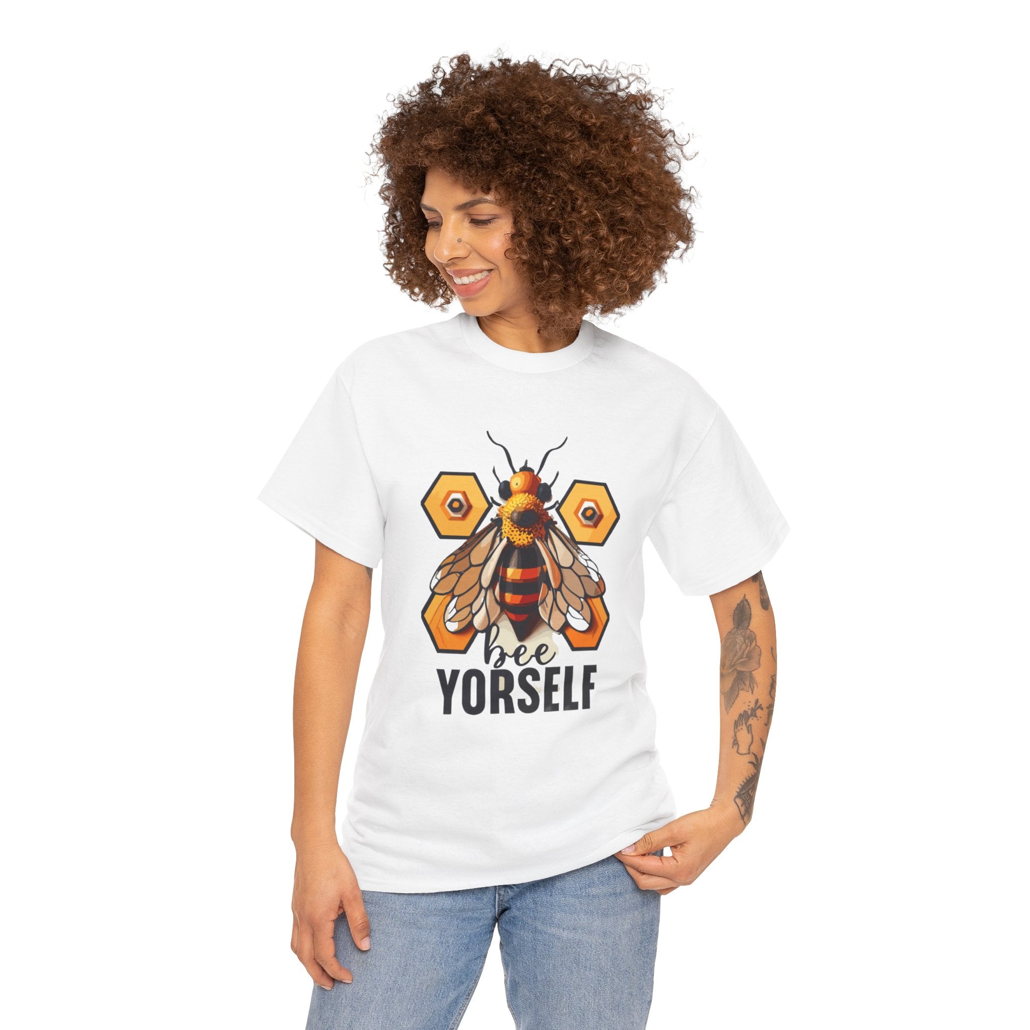 BEE - Unisex Heavy Cotton Tee