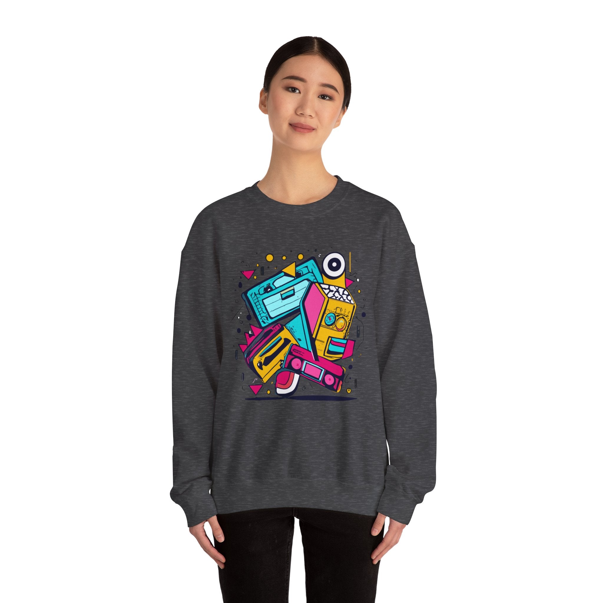 Energetic Unisex Heavy Blend™ Crewneck Sweatshirt